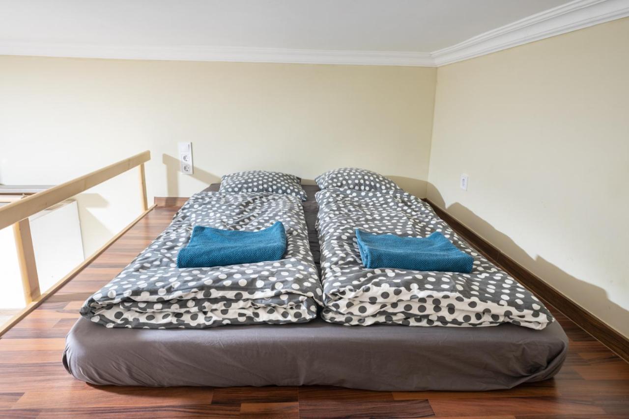 Cozy & Quiet Apartment Near Kiraly Street Free Parking, Ac, Perfect For 4 Guests! Budapest Ngoại thất bức ảnh
